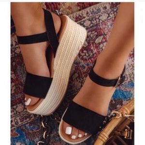 Espadrille Flatform Sandals - Black Suede